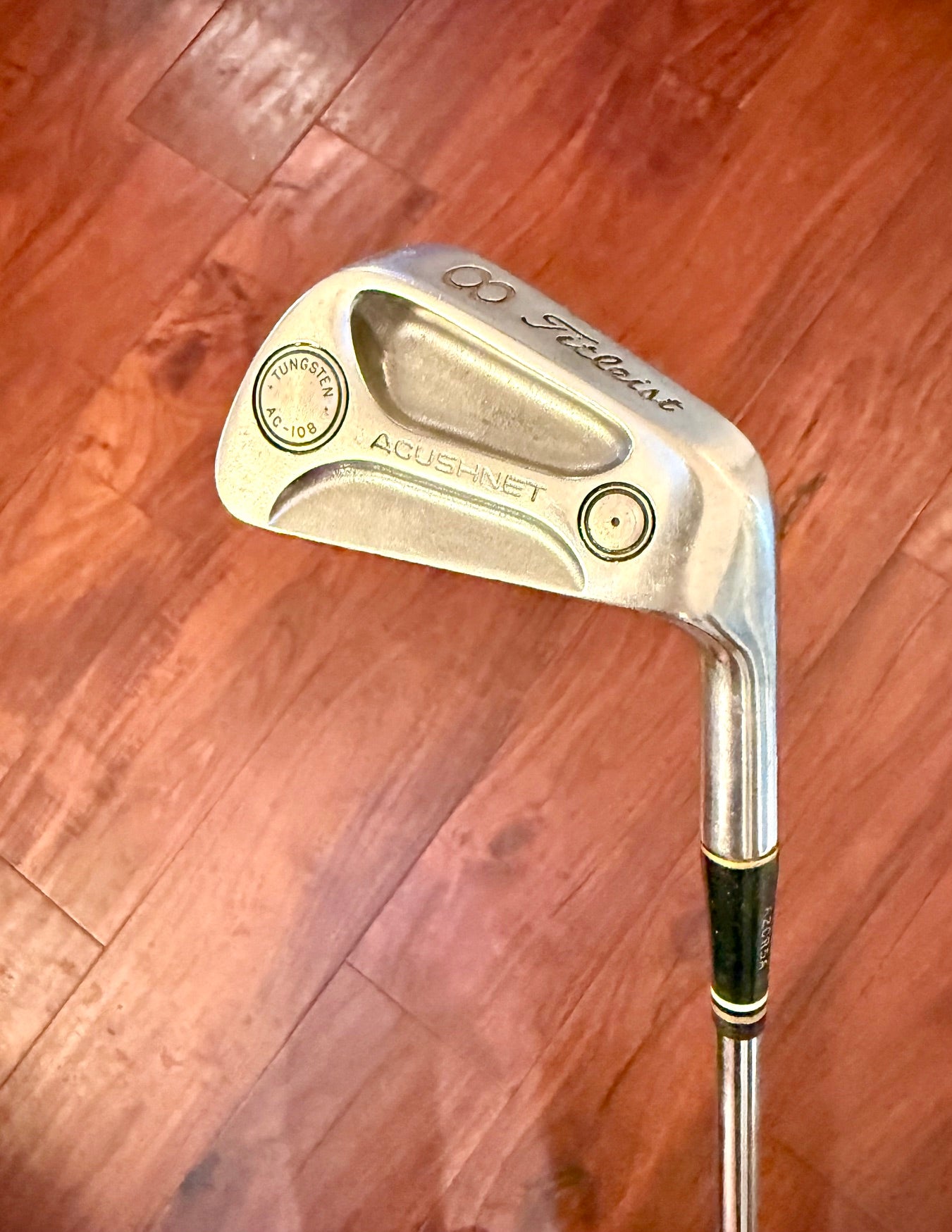 Titleist/LiquidMetal Set of Golf Clubs W/Bag NEW GRIPS & Extras
